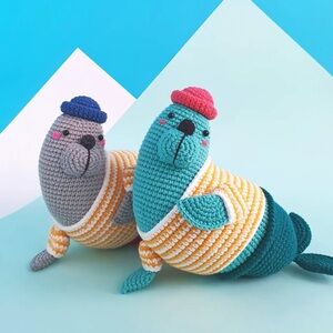 Neville the Seal Amigurumi Crochet Pattern and Kit